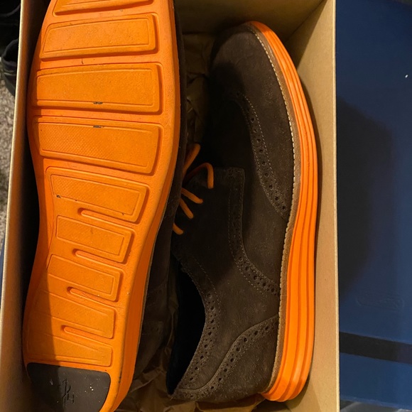 Men’s Cole Haan Lunar Grand wingtips - Picture 2 of 6